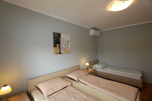 2 bedrooms, free WiFi, bed sheets