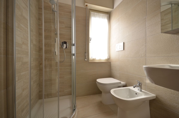 Villa, 3 Bedrooms | Bathroom | Shower, rainfall showerhead, bidet