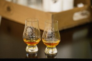 雙人房 (Loch Dochfour) | 埃及棉床單、高級寢具、獨特設計、獨特裝修