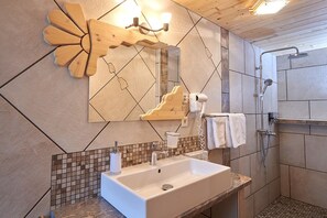 Superior Double Room | Bathroom | Shower, rainfall showerhead, hair dryer, bathrobes