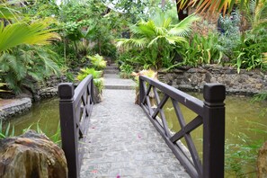 Property grounds - Bagan Central Hotel (Nyaung-U)
