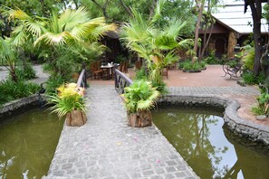 Property grounds - Bagan Central Hotel (Nyaung-U)