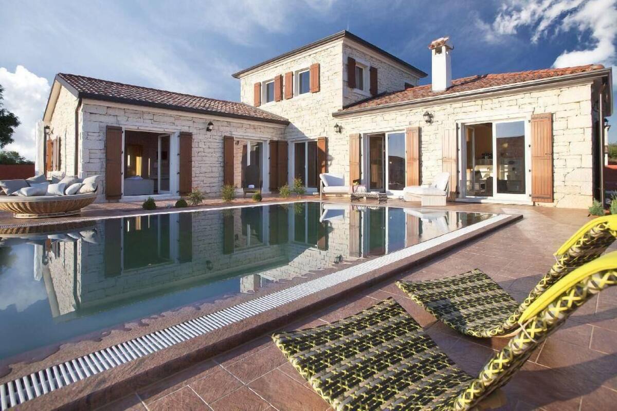 Villa, Multiple Beds | Pool
