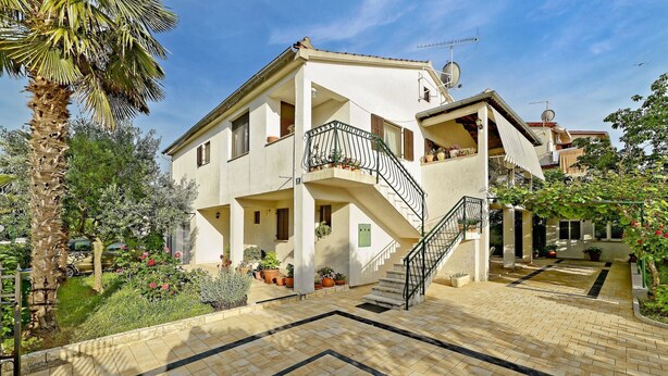 Unclassified image, 1 of 29, button - Apartments Crevatin (Rovinj)