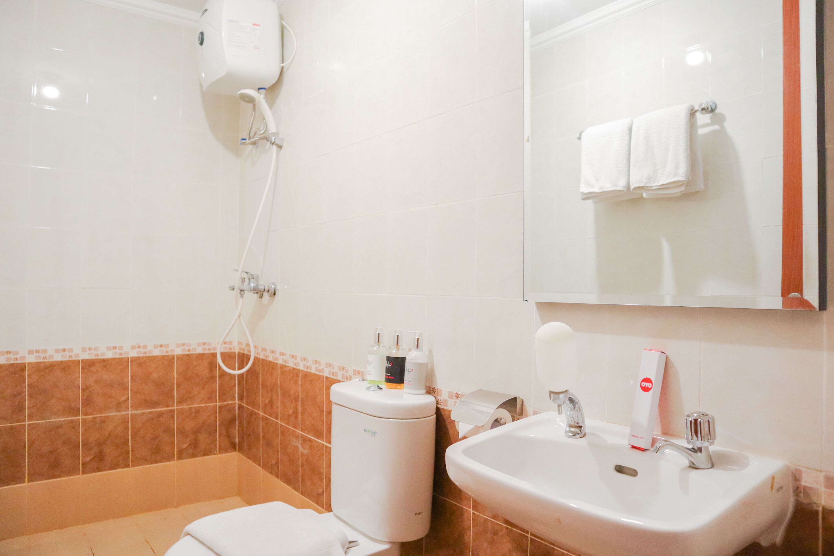 Foto - Collection O 6 Grand Palace Kemayoran