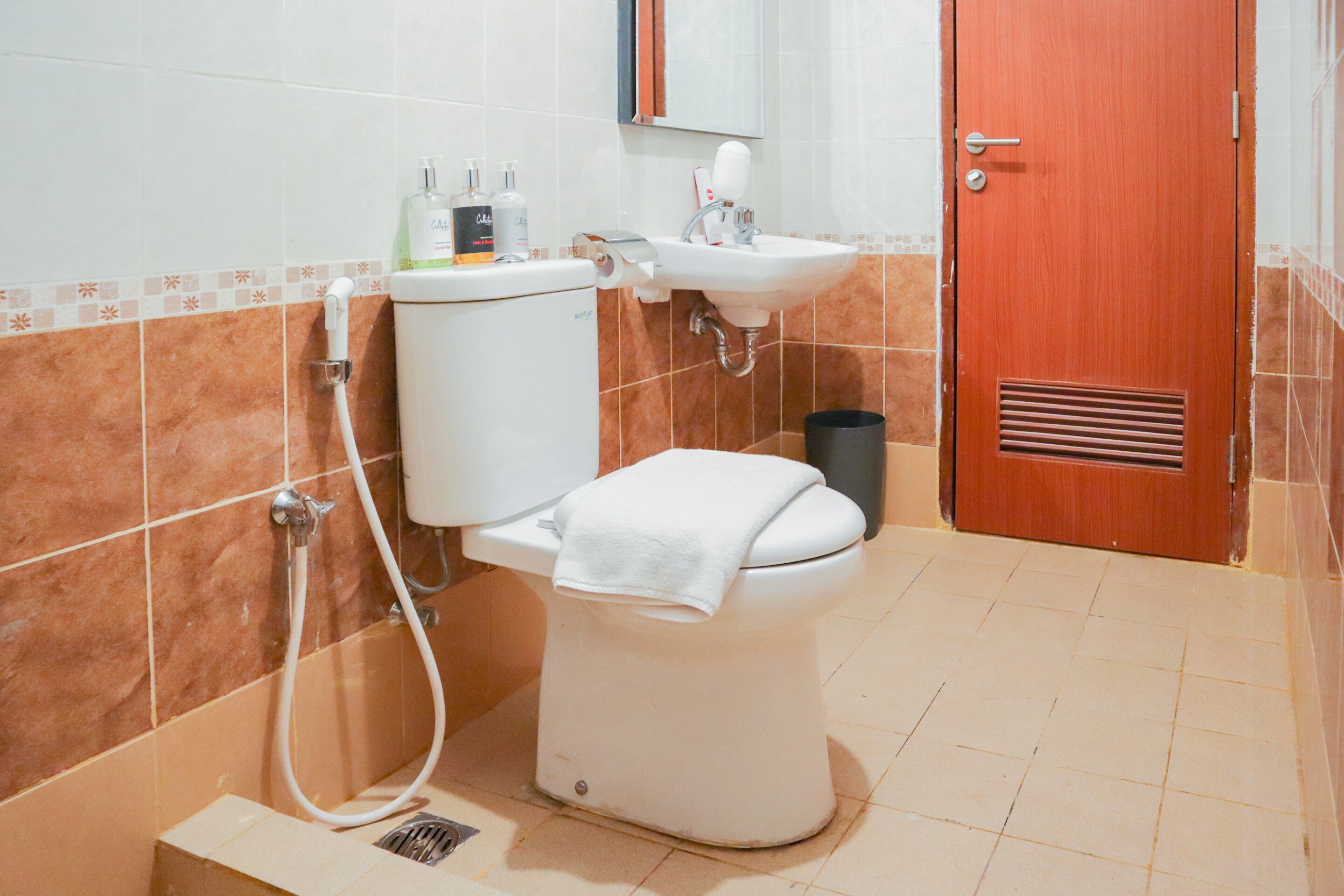 Foto - Collection O 6 Grand Palace Kemayoran