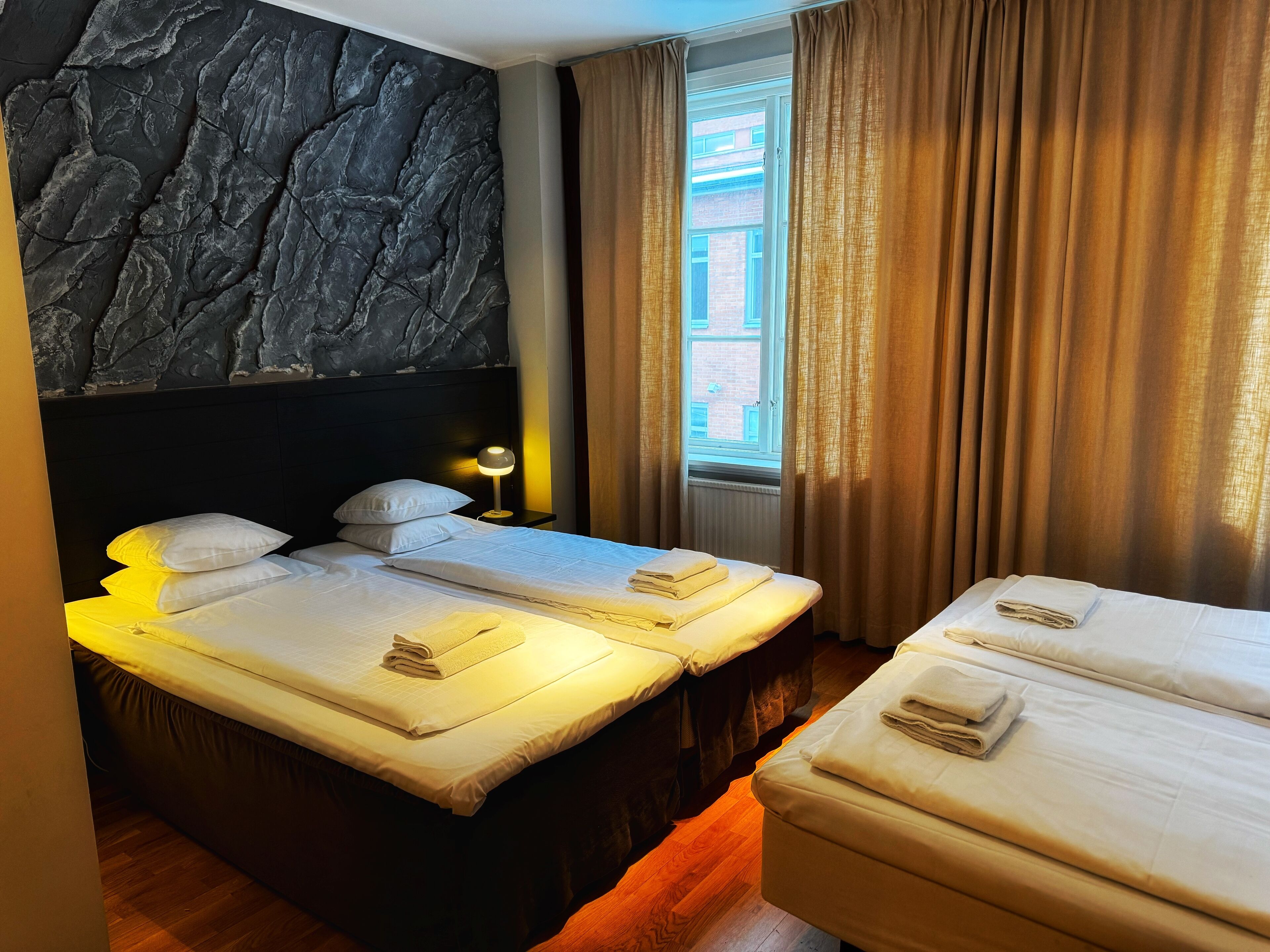 In-room safe, desk, laptop workspace, soundproofing