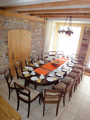 Family dining - Ostsee Ferienhaus Welzin - Altes Schäferhaus (Damshagen)