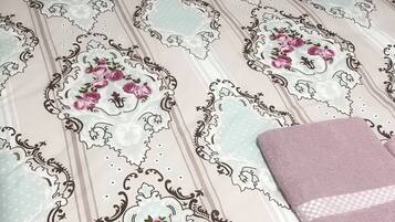 Comfort-Apartment, Stadtblick | 1 Schlafzimmer, Bettwäsche aus ägyptischer Baumwolle