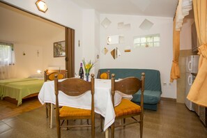 Apartment, Multiple Beds | Private kitchen | Fridge, microwave, stovetop, espresso maker - Apartments Rina (Pula)