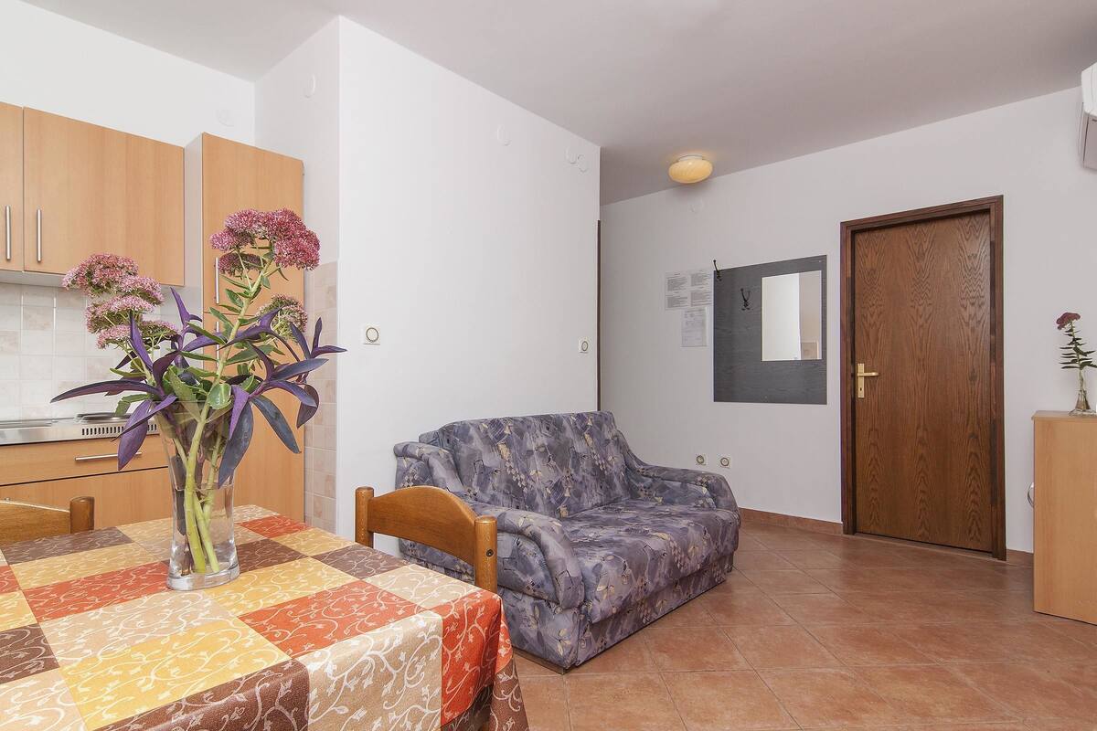 Apartment, 2 Einzelbetten | Wohnzimmer