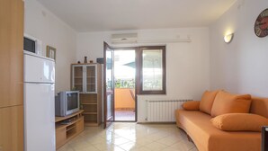 Apartment, 1 Double Bed with Sofa bed | Living room - Apartments Marinkovic (Vodnjan)
