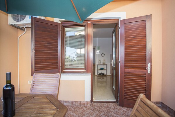 Apartment, 1 Doppelbett und Schlafsofa | Kostenlose Babybetten, kostenloses WLAN, Bettwäsche