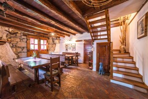 غرفة المعيشة