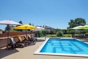 Sun deck