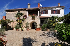 Appartement, plusieurs lits | Extérieur