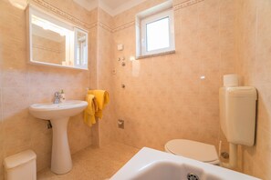 Apartment, 1 Doppelbett | Badezimmer