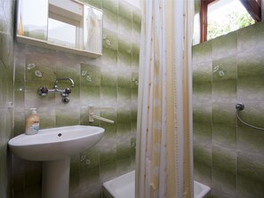 Apartment, Multiple Beds | Bathroom | Shower - Apartment Bajan (Sibenik)