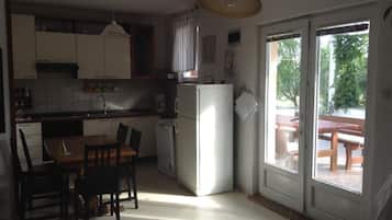 Apartment, Mehrere Betten | Eigene Küche | Herdplatte, Kochgeschirr/Geschirr/Besteck