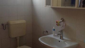 Apartment, Berbilang Katil | Bilik Mandi