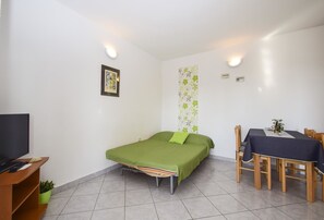 Apartment, 1 Doppelbett und Schlafsofa | Kostenloses WLAN, Bettwäsche