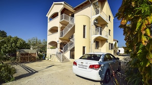 Exterior - Apartments Marko Drage (Pakostane)