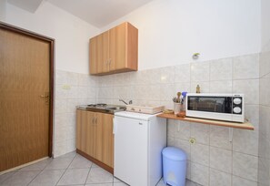 Apartment, 1 Doppelbett und Schlafsofa | Eigene Küche | Herdplatte, Kochgeschirr/Geschirr/Besteck, Gefrierschrank