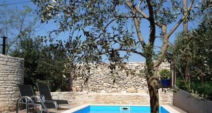 Apartments Percan Krnica