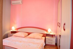 Apartemen, 1 Tempat Tidur Double dengan tempat tidur Sofa | Wi-Fi gratis dan seprai linen