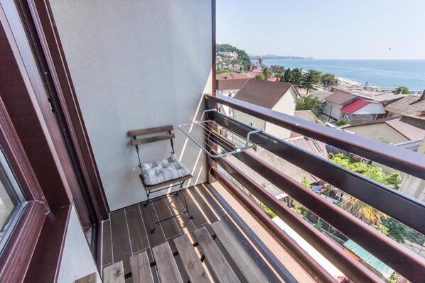 Kamar Quadruple Superior | Balkon