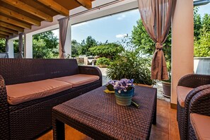 Apartment, 2 Double Beds | Private kitchen