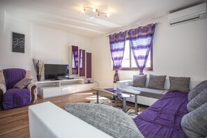 Apartment, Multiple Beds | Living room | TV - Apartment Suki / Three Bedrooms (Rovinj)