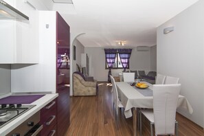 Apartment, Multiple Beds | Private kitchen | Stovetop, cookware/dishes/utensils - Apartment Suki / Three Bedrooms (Rovinj)