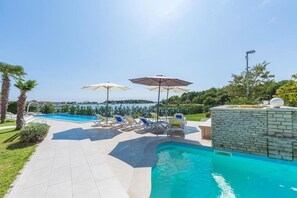 Apartment, 1 Double Bed | Pool