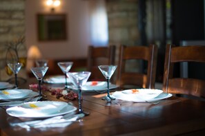 Villa - flera sängar | Eget kök | Spishäll och grytor/köksredskap