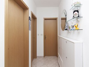 Room - Apartments Ana Valbandon / Two Bedrooms Lavanda (Fazana)