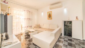 Living room - Apartment Stojanovski / Two Bedrooms (Rovinj)