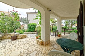 Căn hộ, 1 giường đôi | Hiên