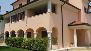 Unclassified image, 5 of 23, button - Apartment Janko / One Bedroom A2 (Rovinj)