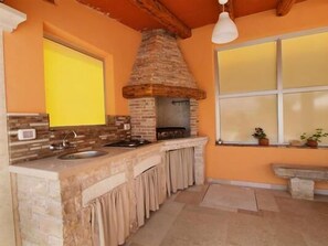 Villa, Multiple Beds | BBQ/picnic area