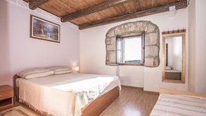 House, Multiple Beds | Property amenity - Villa Anka Gracisce (Gracisce)