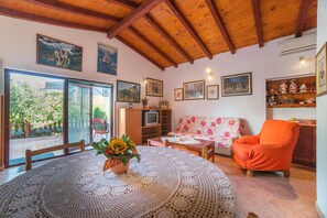 Apartment, 1 Doppelbett und Schlafsofa | Eigene Küche | Herdplatte, Kochgeschirr/Geschirr/Besteck