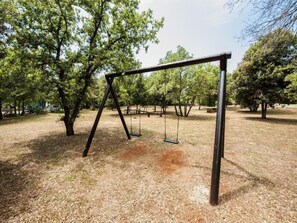 Children's play area - outdoor - Apartment Bojić / One Bedroom (Rovinj)