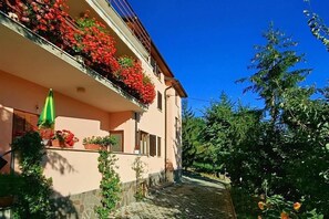 Apartment, Multiple Beds | Exterior