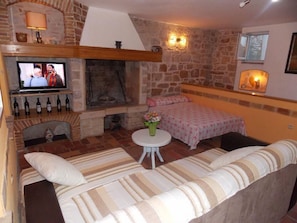 Apartment, 1 Double Bed with Sofa bed | Room amenity