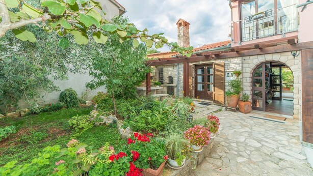 Apartment, Multiple Beds | Courtyard - Apartment Emilia / Two Bedroom A1 (Vodnjan)