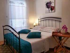 موقد طهي مسطح، غسالة أطباق، مستلزمات طهي/أطباق/أوعية