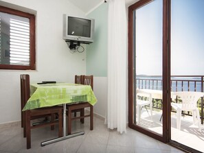 Apartment, 1 Double Bed with Sofa bed | Private kitchen