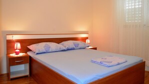 Unclassified image, 5 of 13, button - Apartment Ante 500 / Three Bedrooms A1 (Sibenik)