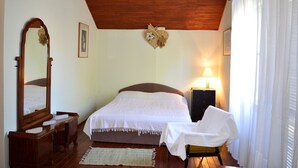 Villa, Multiple Beds | Private kitchen | Coffee/tea maker, fridge, microwave, oven - Holiday House Neno (Sibenik)